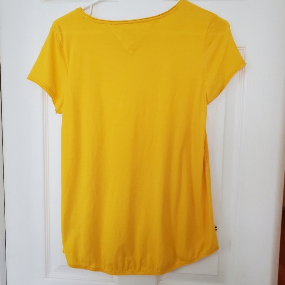 TOMMY JEANS short sleeve tshirt - Picture 2 of 5